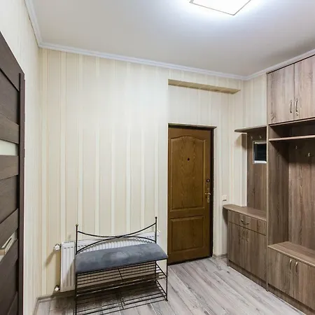 Trendy Apartment Lviv Exterior photo